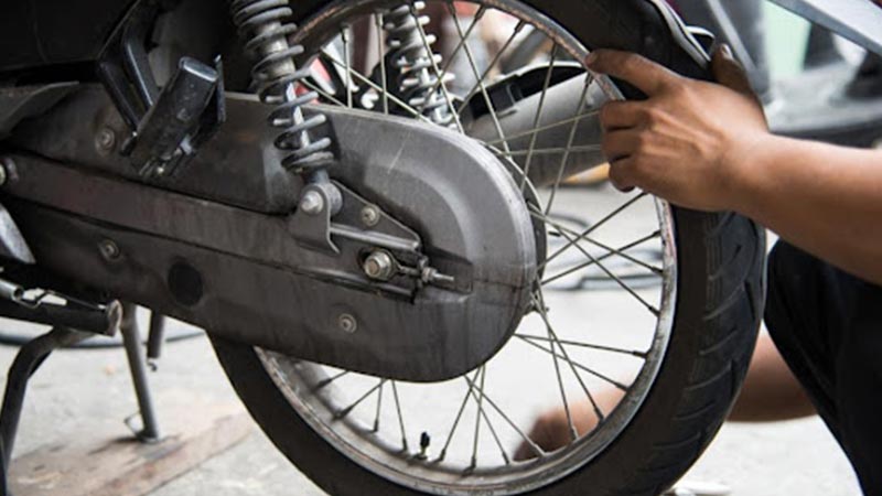 ویژگی‌های برتر تعمیرگاه موتورسیکلت هیوا در سنندج